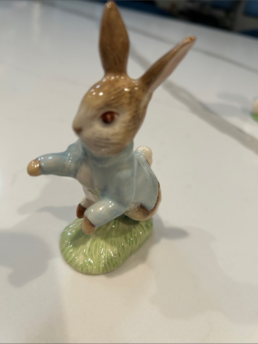 Royal Albert Vintage 1989 Peter Rabbit ceramic Figurine